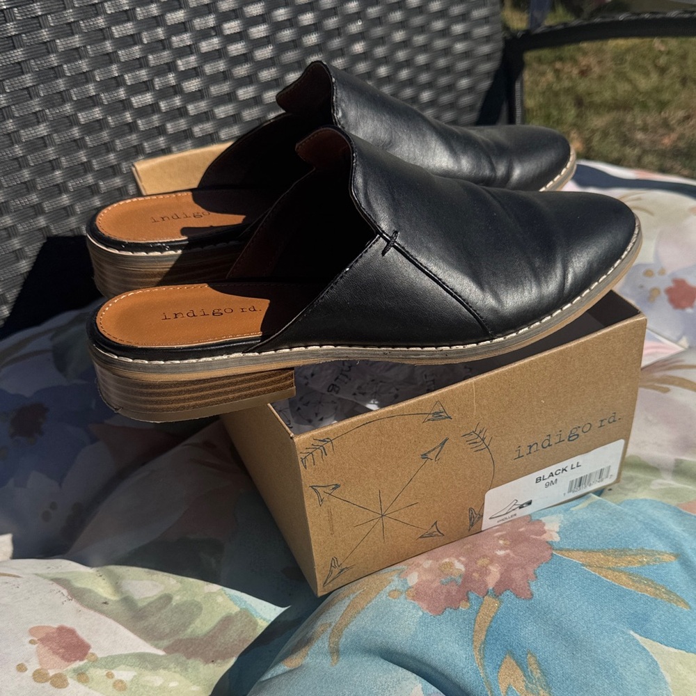 Indigo Black Slip-On Mules 9M